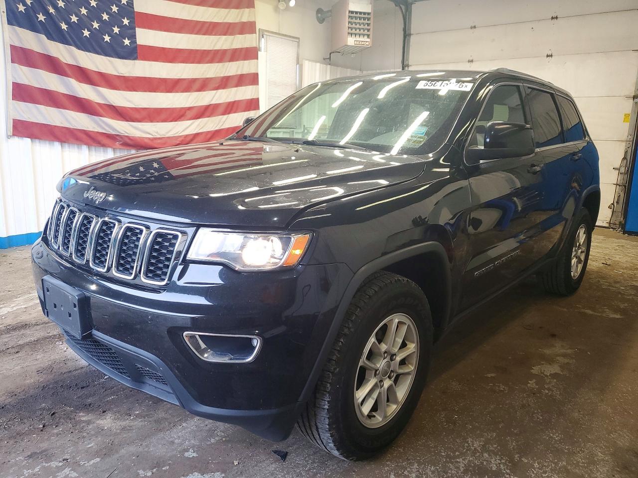 1C4RJFAG4JC296840 · 2018 JEEP GRAND CHEROKEE