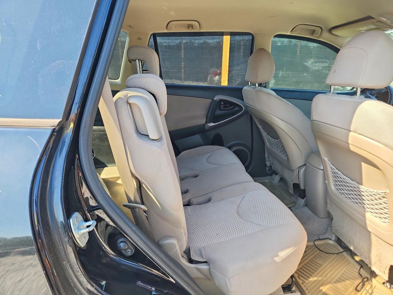 JTMZD31V476045957 · 2007 TOYOTA RAV4 · 10/12