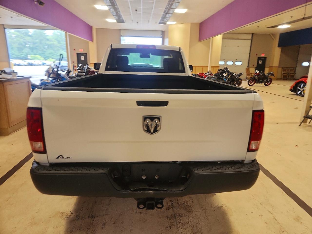 3C6JR6DG5JG298747 · 2018 RAM 1500 · 6/12