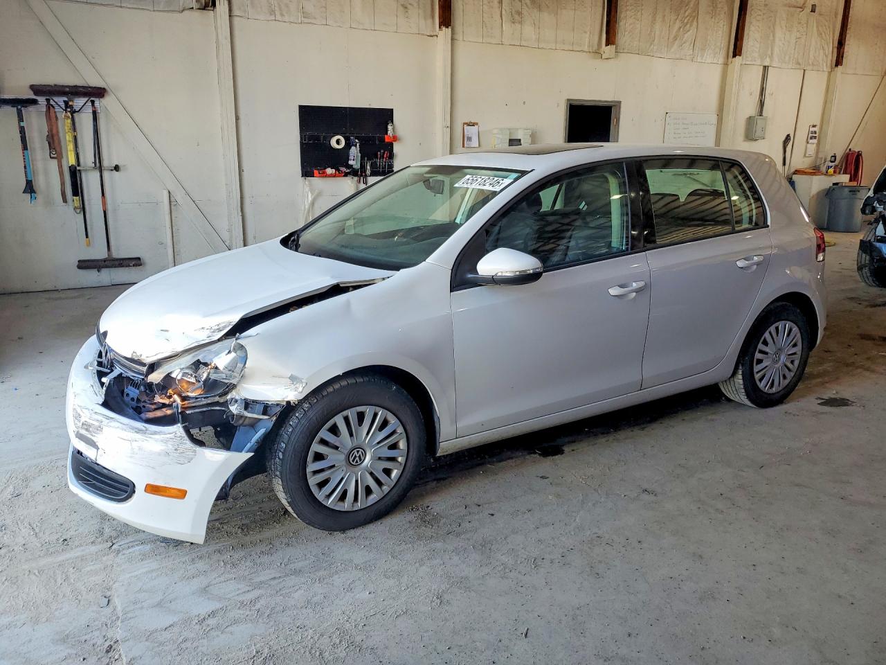 2011 VOLKSWAGEN GOLF