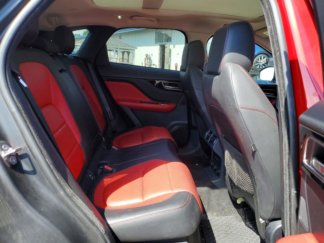 SADCL2BV5HA894709 · 2017 JAGUAR F-PACE · 11/13
