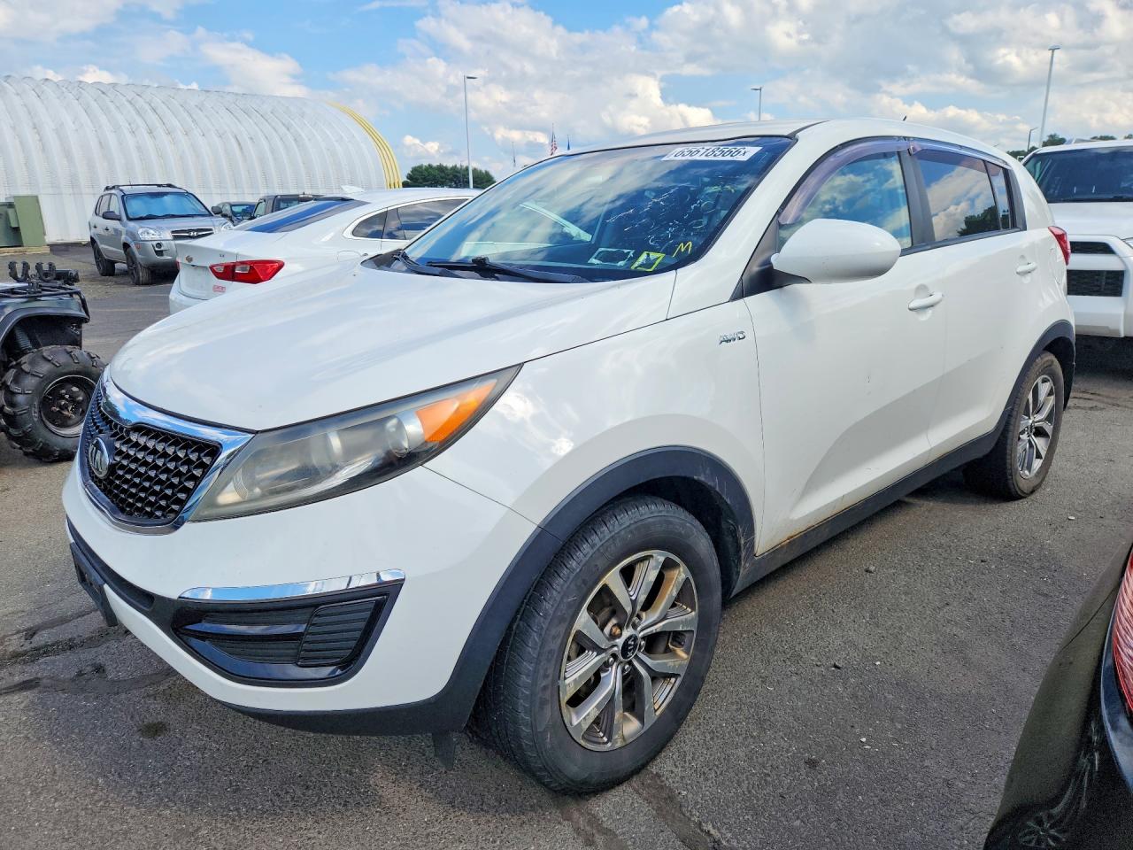 KNDPBCAC9G7854327 · 2016 KIA SPORTAGE