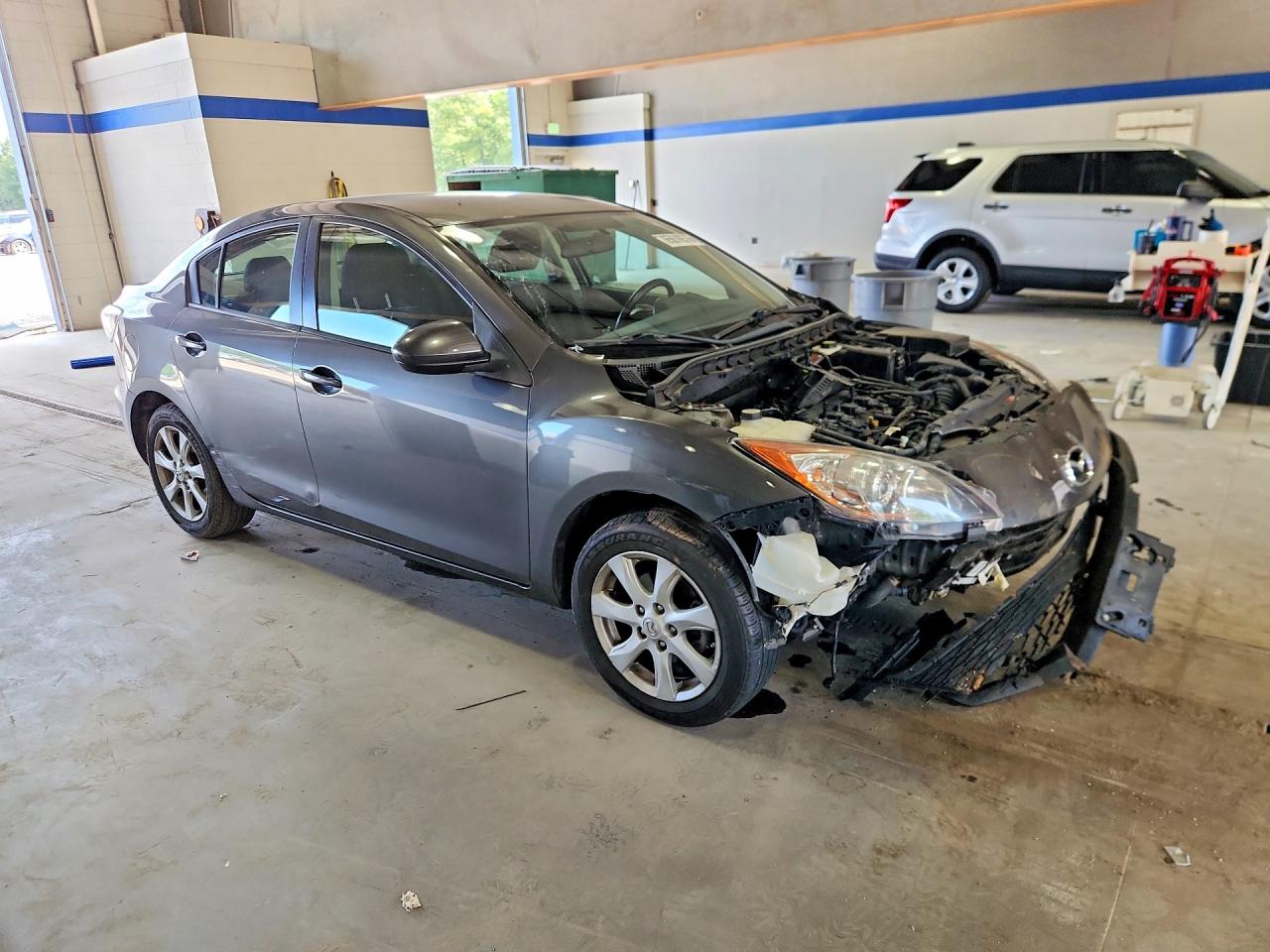 JM1BL1SG9A1329520 · 2010 MAZDA 3 · 4/12