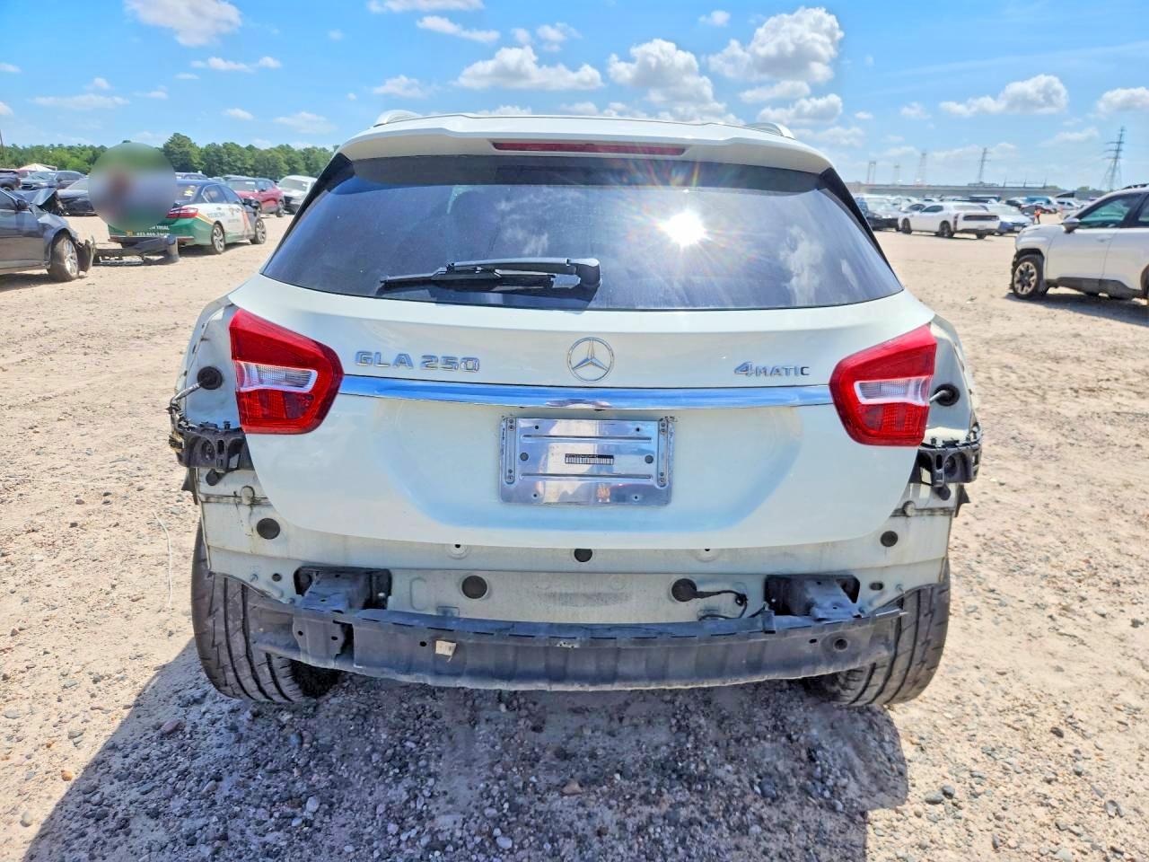WDCTG4GB4GJ249102 · 2016 MERCEDES-BENZ GLA · 6/14