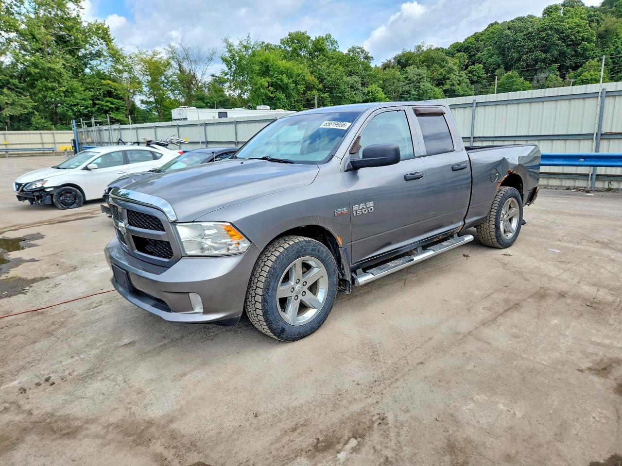 1C6RR7FT6DS528232 · 2013 RAM 1500