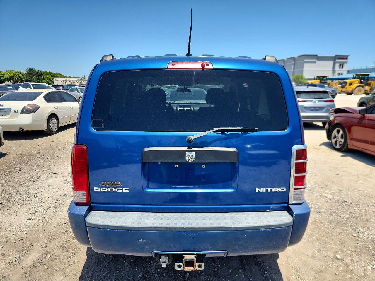 1D4PU2GK7AW113712 · 2010 DODGE NITRO · 6/12