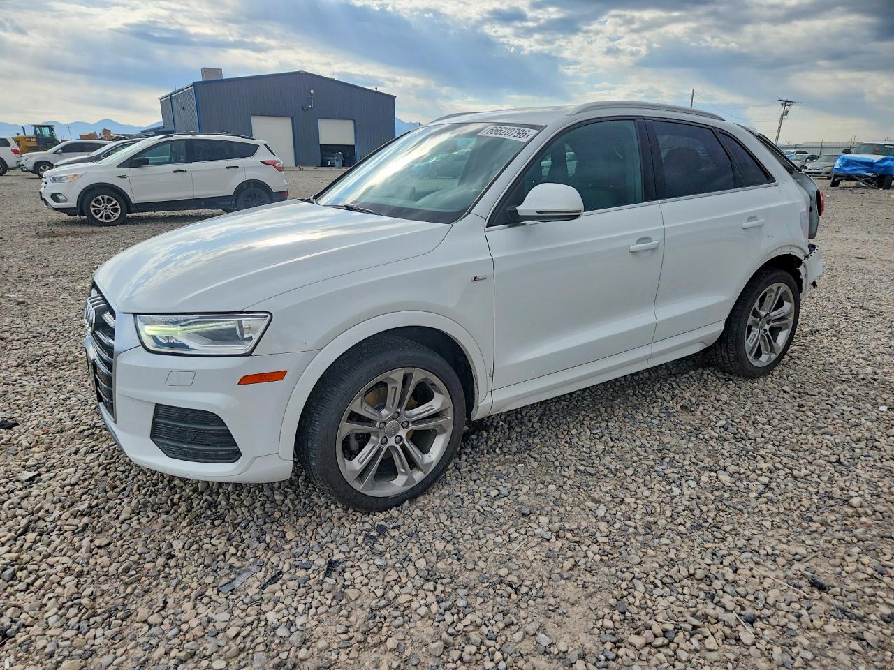 2017 AUDI Q3
