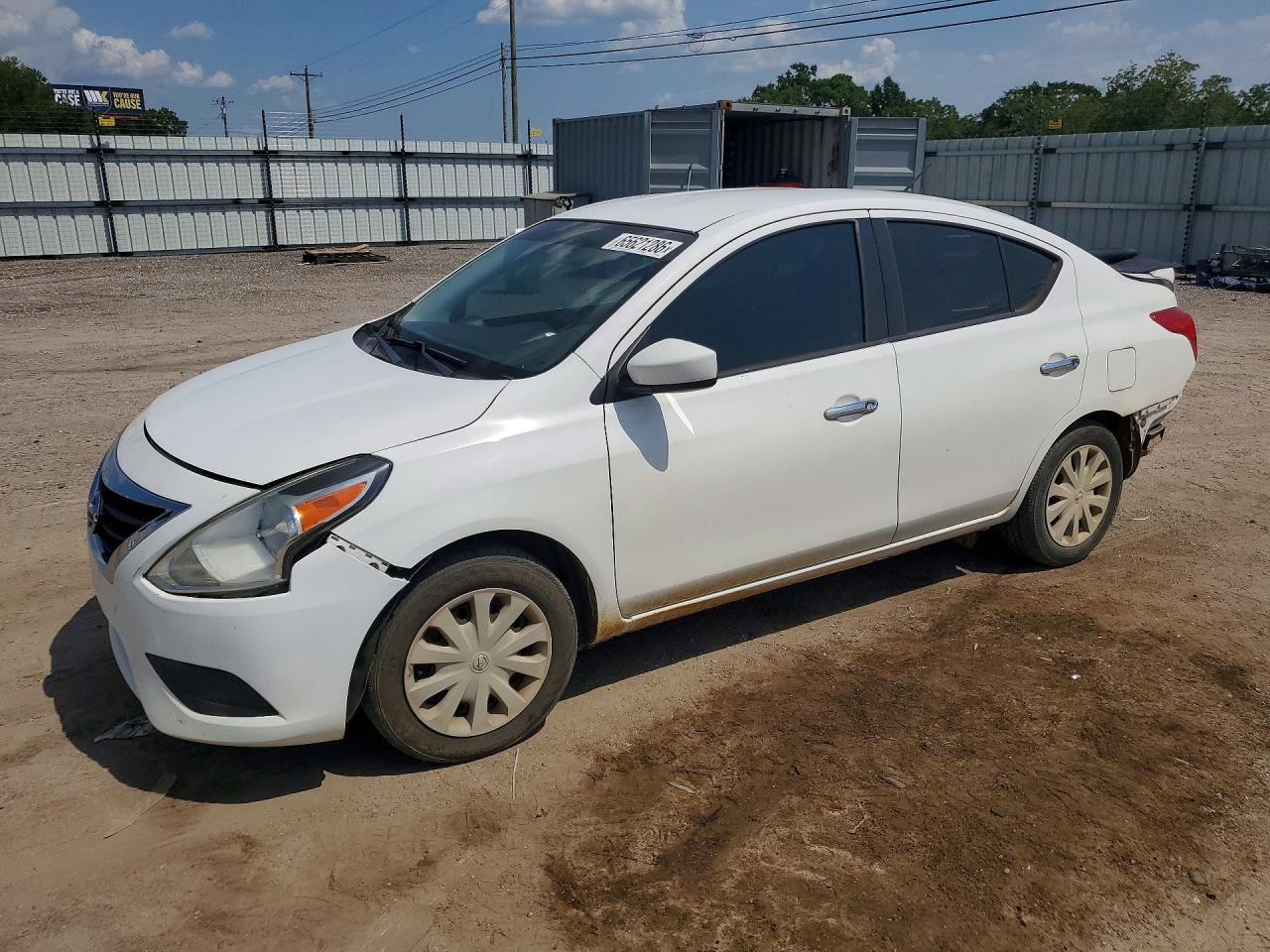 3N1CN7AP3KL846960 · 2019 NISSAN VERSA