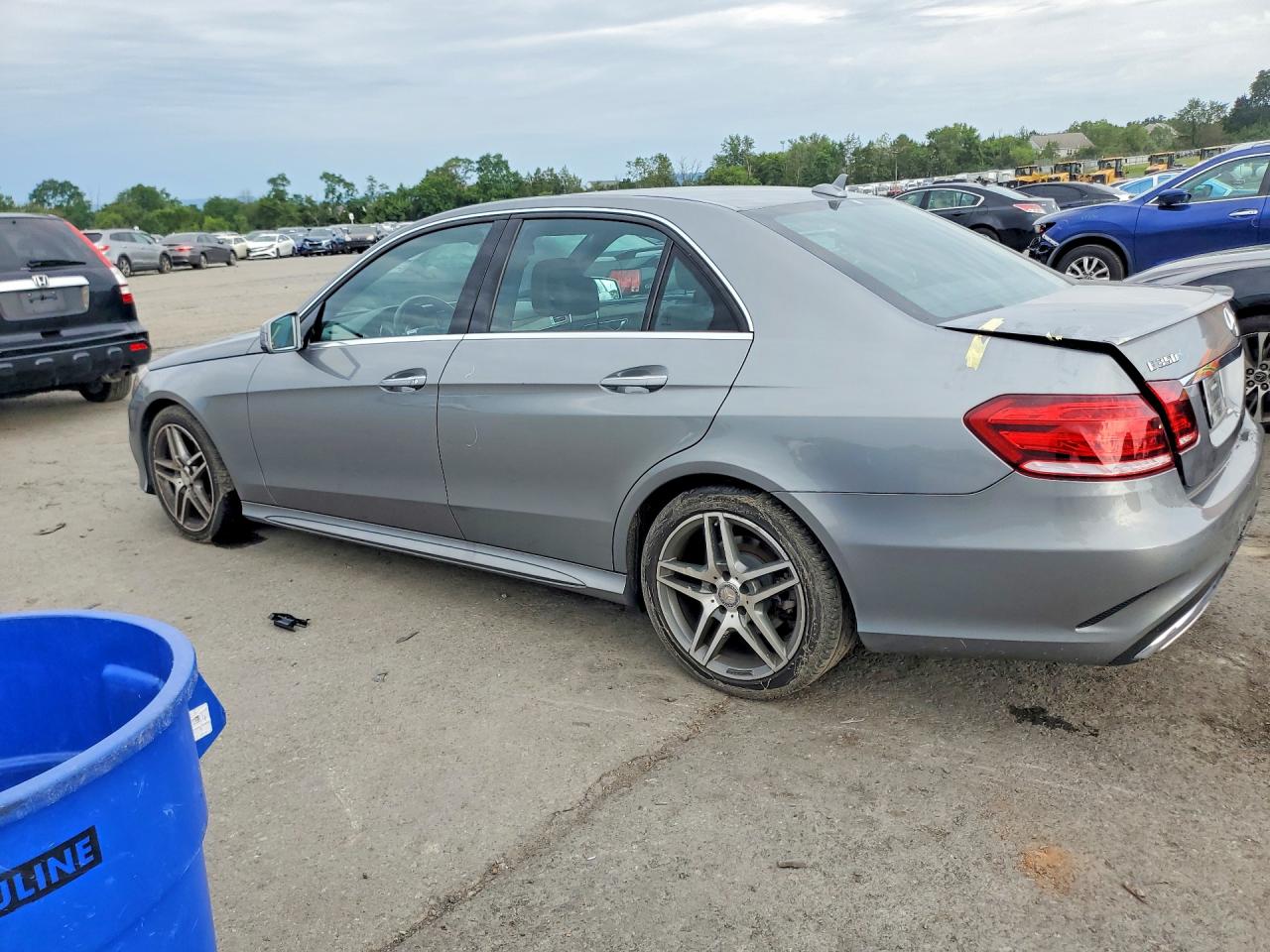 WDDHF8JB4FB104400 · 2023 MERCEDES-BENZ E · 2/13