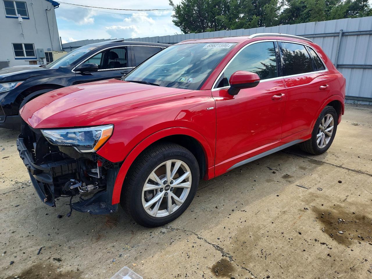 WA1DECF39N1035931 · 2022 AUDI Q3
