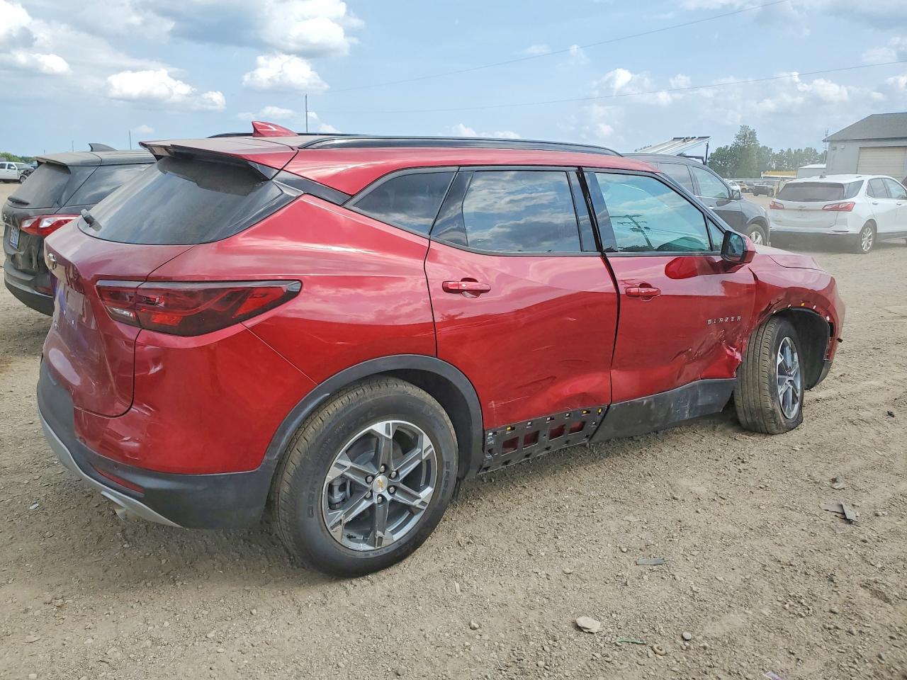 3GNKBHR4XSS272467 · 2025 CHEVROLET BLAZER · 3/14