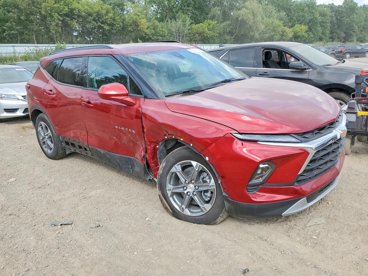 3GNKBHR4XSS272467 · 2025 CHEVROLET BLAZER · 4/14