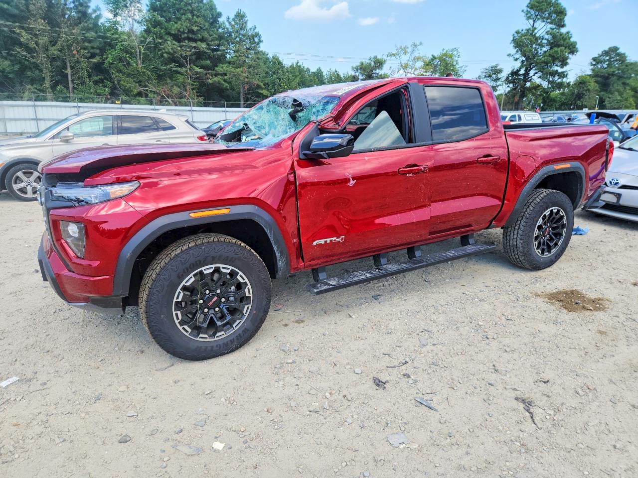 1GTP2DEK1T1161594 · 2026 GMC CANYON
