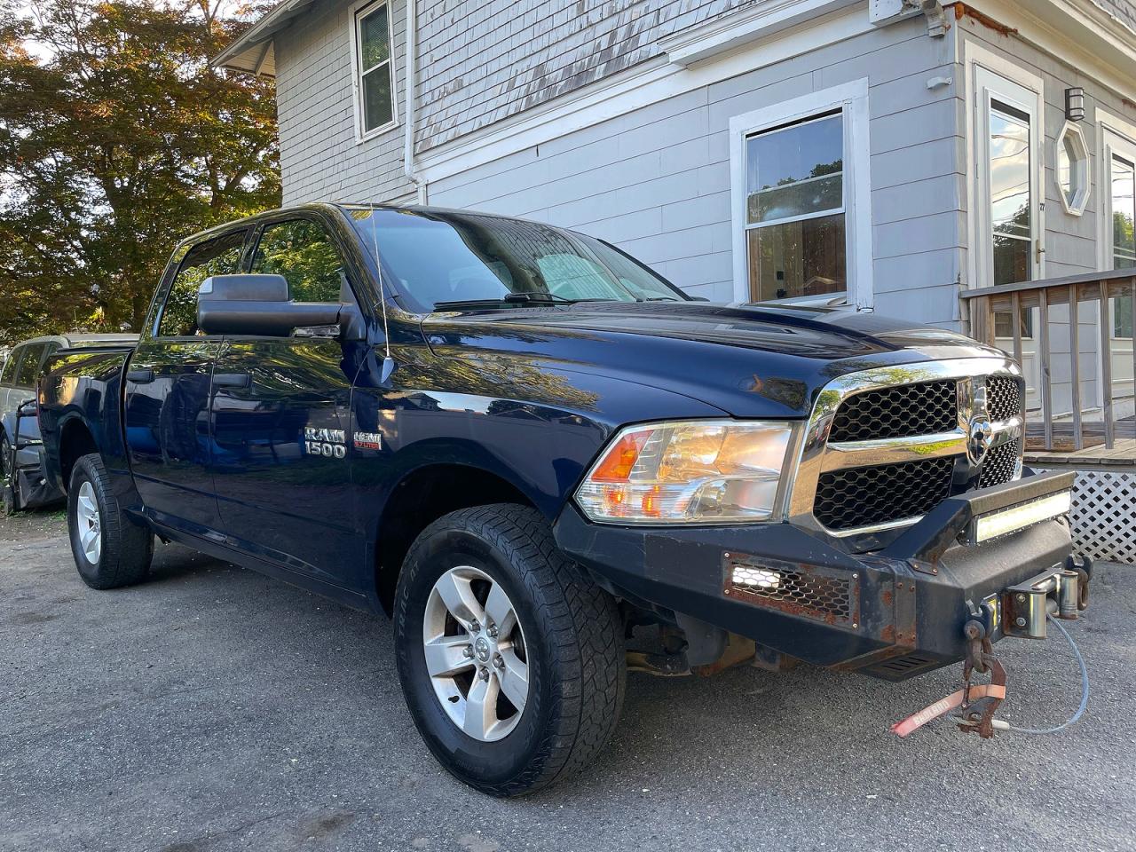 1C6RR7KT9DS586261 · 2013 RAM 1500
