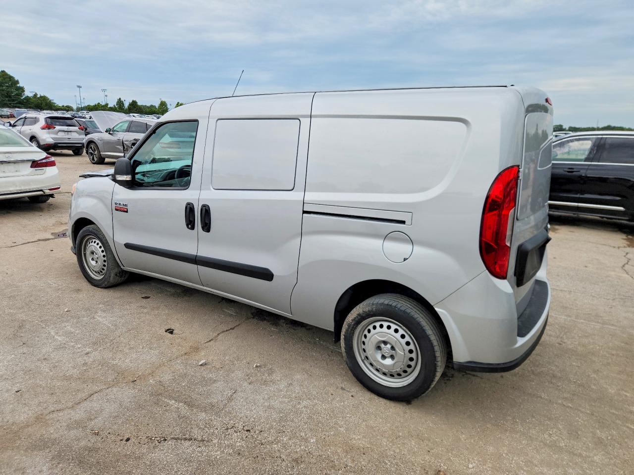 ZFBHRFAB8N6W57342 · 2022 RAM PROMASTER CITY · 2/13