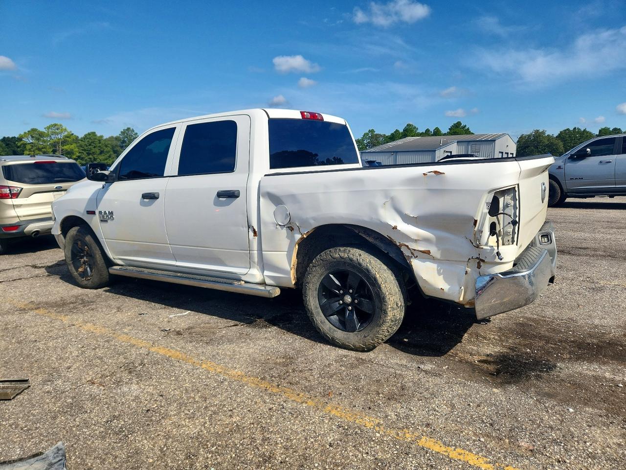 1C6RR6KM7KS723004 · 2019 RAM 1500 CLASSIC · 2/12