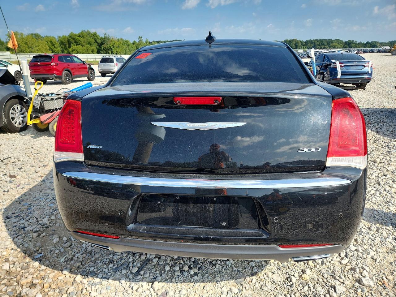 2C3CCARG6GH262044 · 2016 CHRYSLER 300 · 6/12