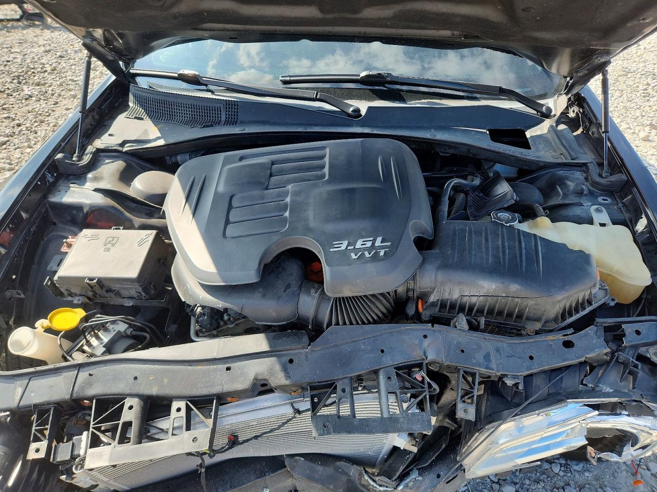 2C3CCARG6GH262044 · 2016 CHRYSLER 300 · 11/12