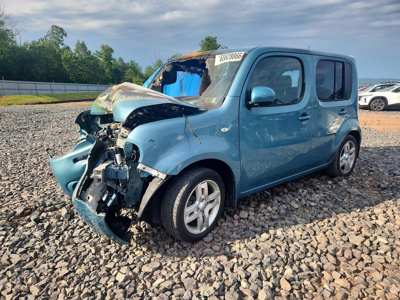 2010 NISSAN CUBE