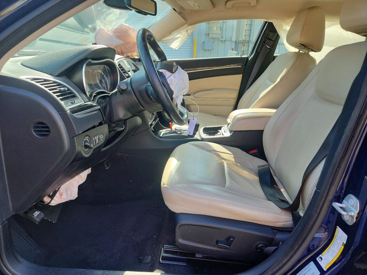 2C3CCAAG6GH295797 · 2016 CHRYSLER 300 · 7/13