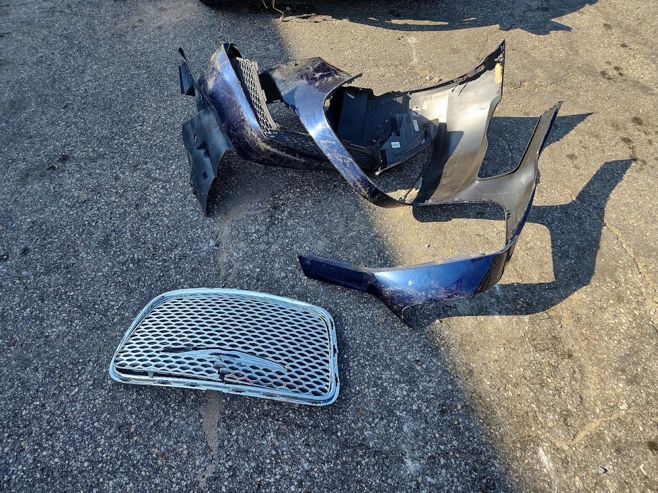 2C3CCAAG6GH295797 · 2016 CHRYSLER 300 · 12/13