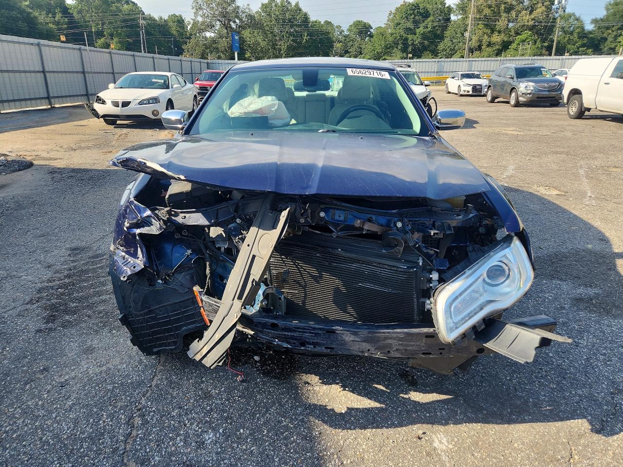 2C3CCAAG6GH295797 · 2016 CHRYSLER 300 · 5/13