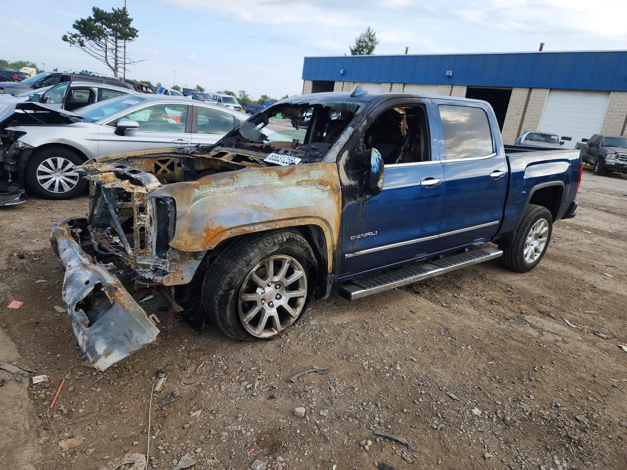 3GTU2WEJ4FG350235 · 2015 GMC SIERRA