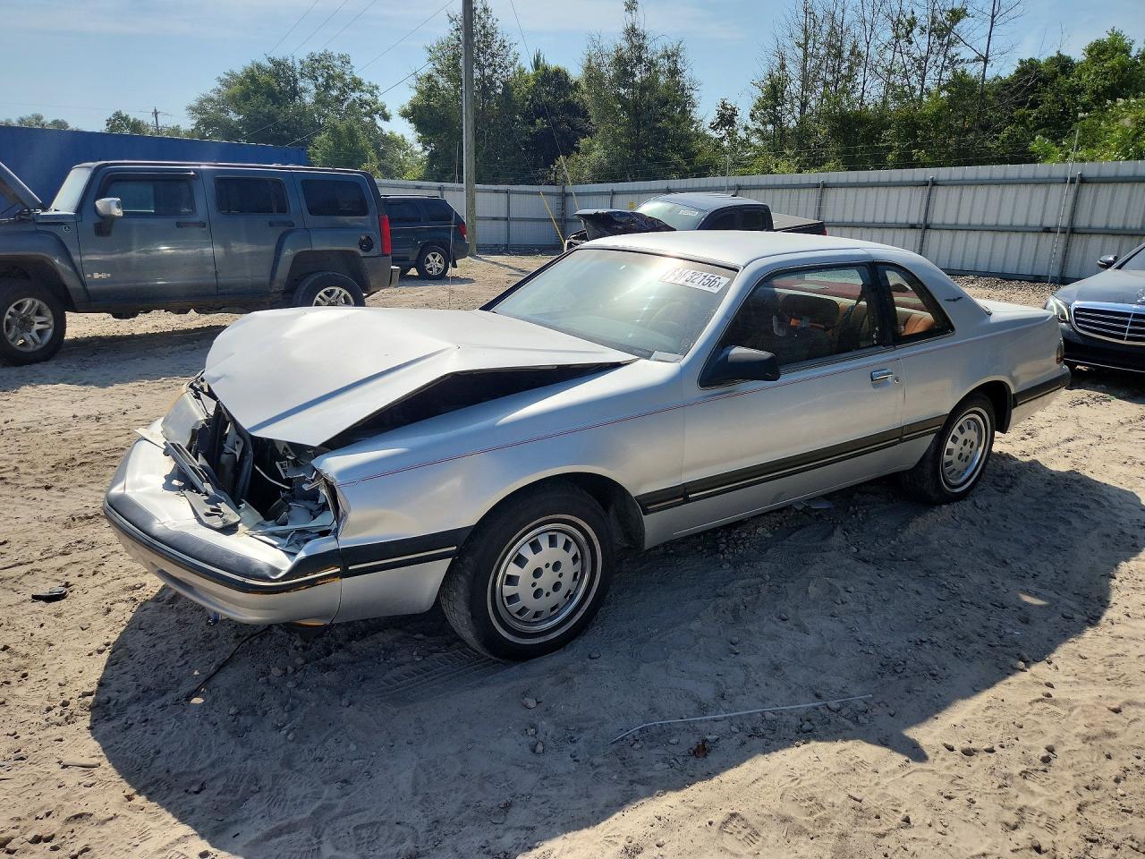 1FABP6041JH134132 · 1988 FORD THUNDERBIRD