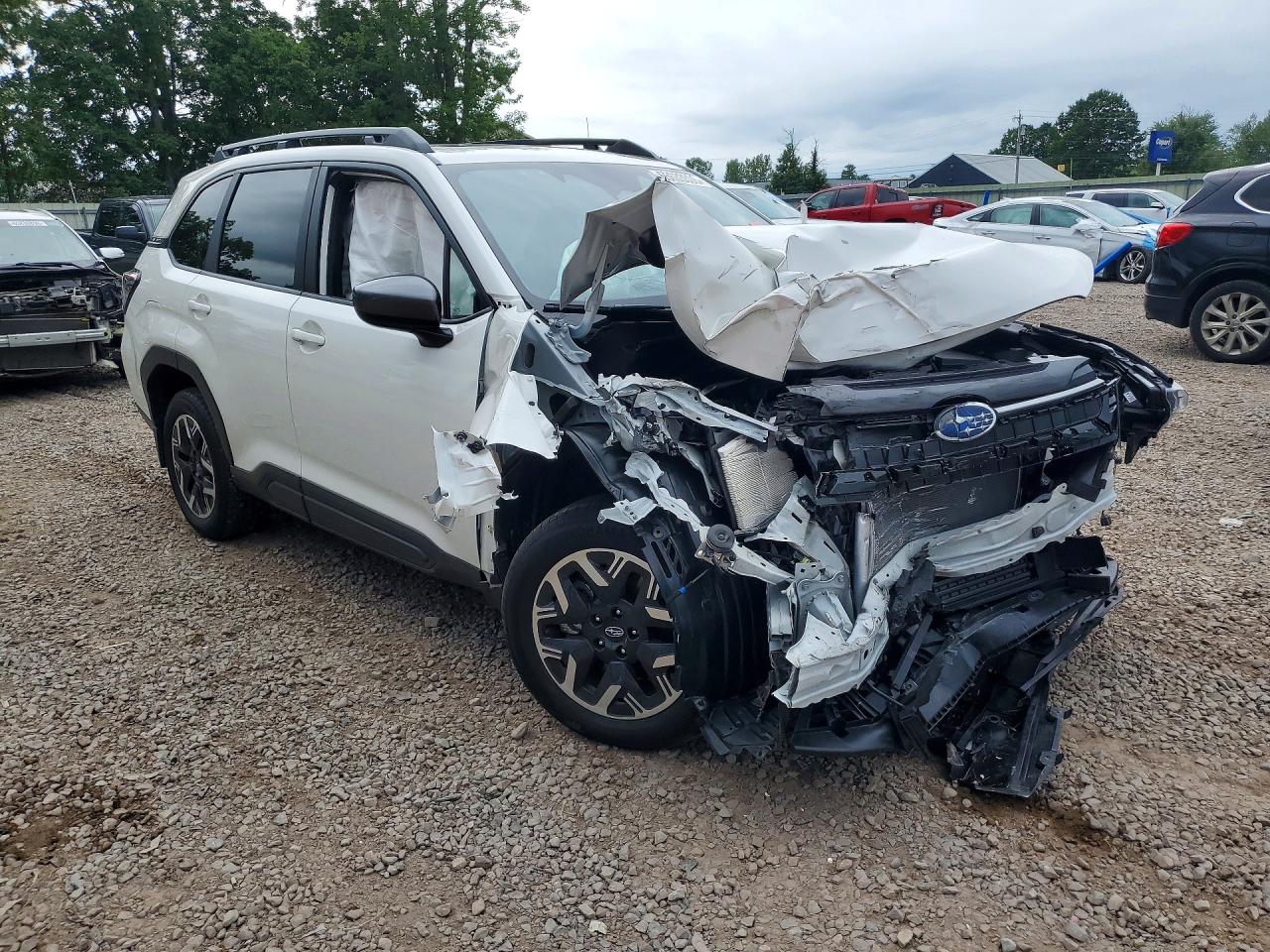 JF2SLDDC8SH610326 · 2025 SUBARU FORESTER · 4/13