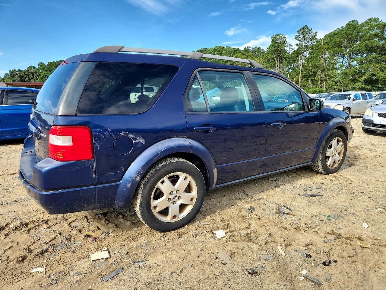 1FMZK061X5GA03158 · 2005 FORD FREESTYLE · 3/13