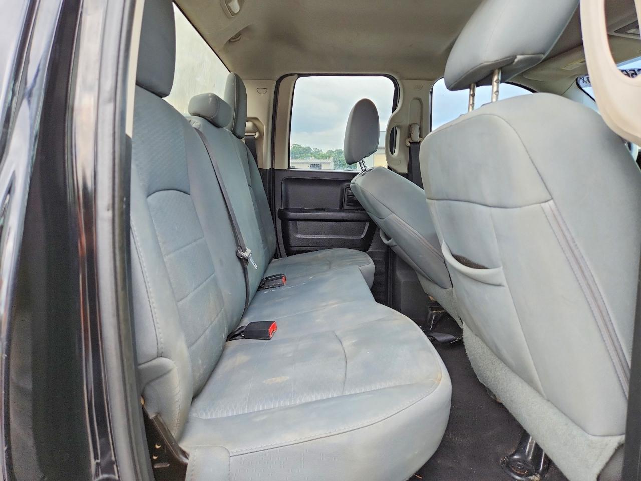 1C6RR7FT1DS720917 · 2013 RAM 1500 · 10/12