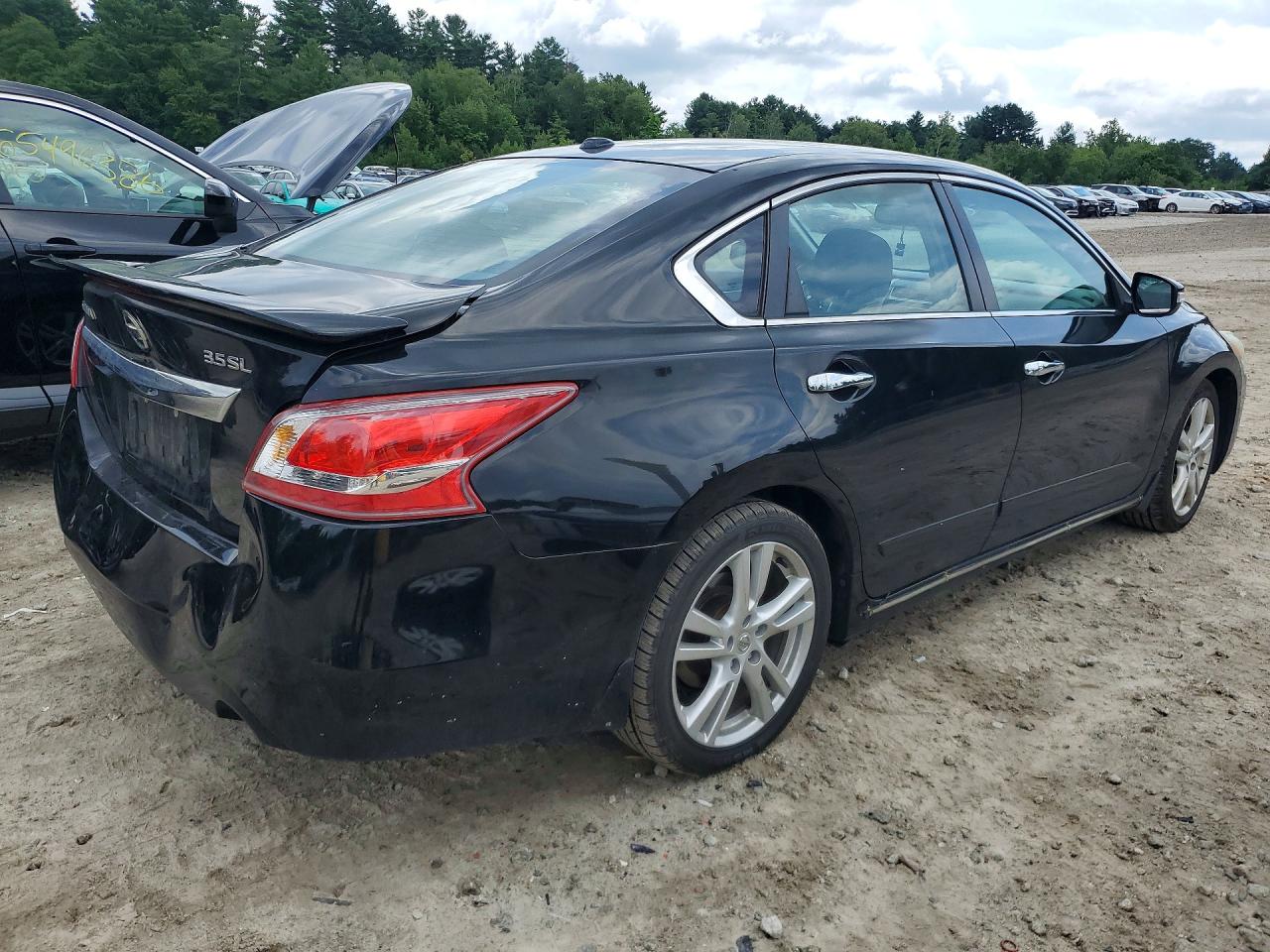 1N4BL3AP4DC246900 · 2013 NISSAN ALTIMA · 3/13