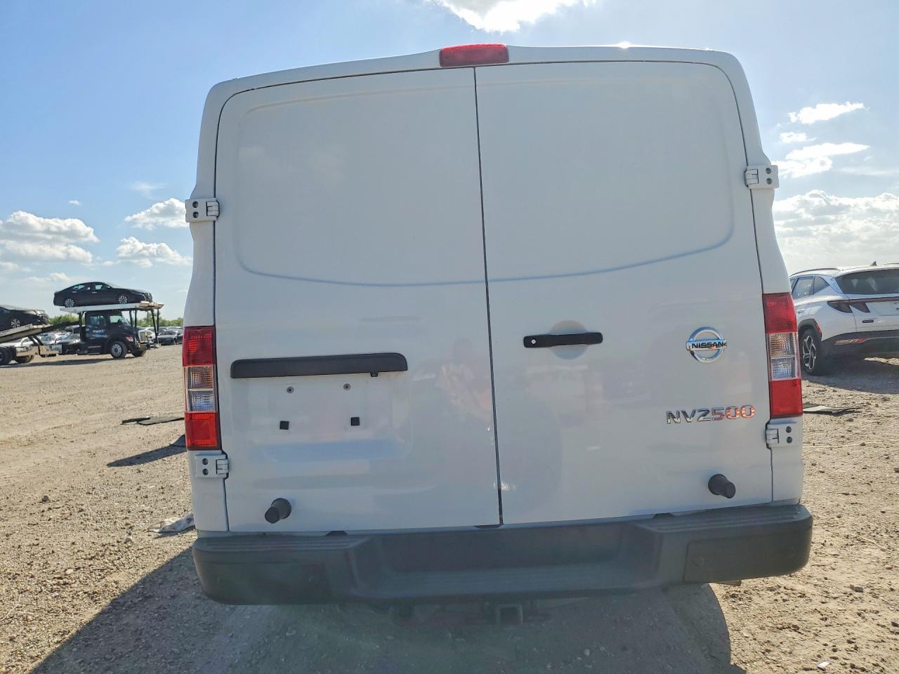 1N6AF0KY7LN808551 · 2020 NISSAN NV · 6/13