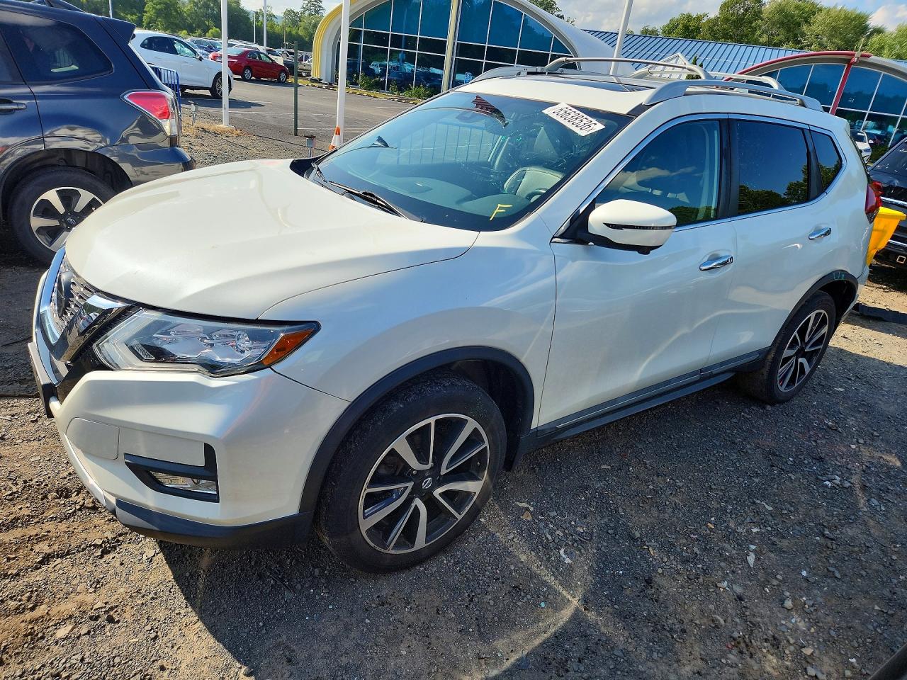 5N1AT2MVXKC748331 · 2019 NISSAN ROGUE