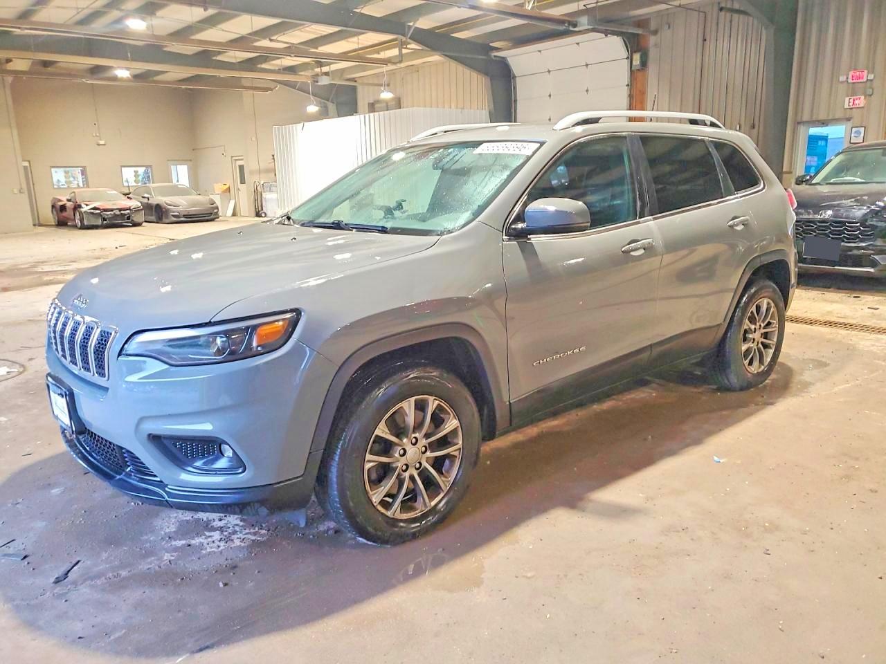 1C4PJMLB4KD426415 · 2019 JEEP CHEROKEE