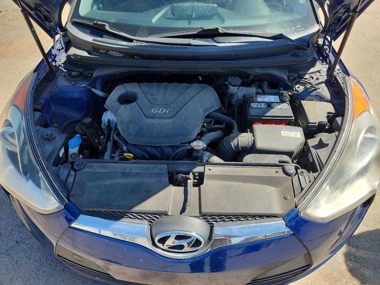 KMHTC6AD0GU282325 · 2016 HYUNDAI VELOSTER · 11/12