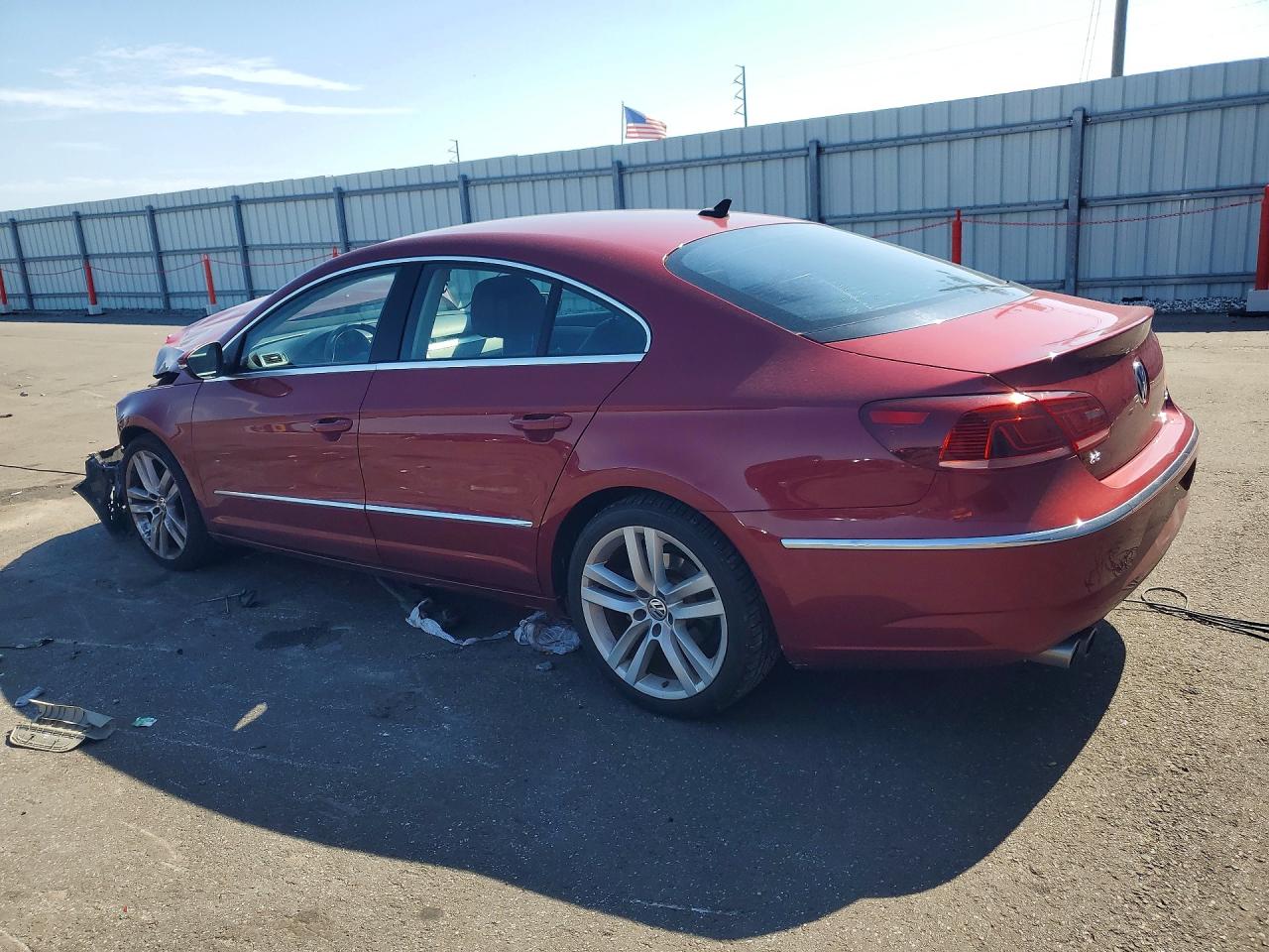 WVWBP7AN6FE812647 · 2015 VOLKSWAGEN CC · 2/12