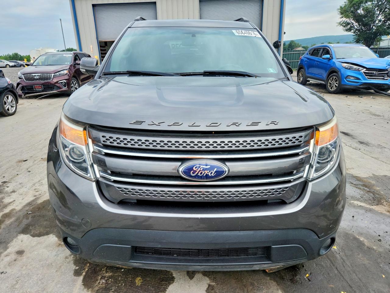 1FM5K8D88FGA96101 · 2015 FORD EXPLORER · 5/13