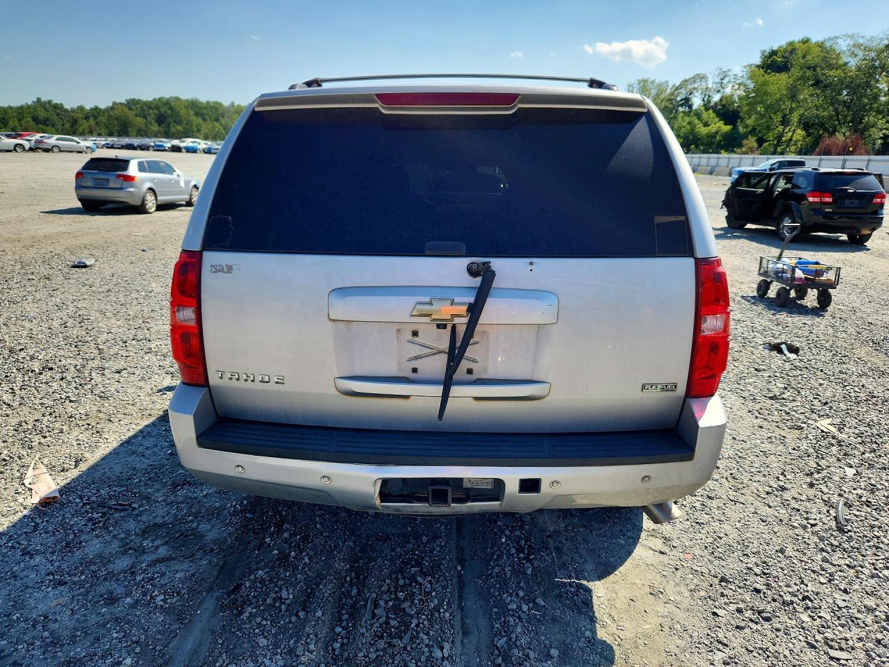 1GNSCBE05BR293498 · 2011 CHEVROLET TAHOE · 6/13