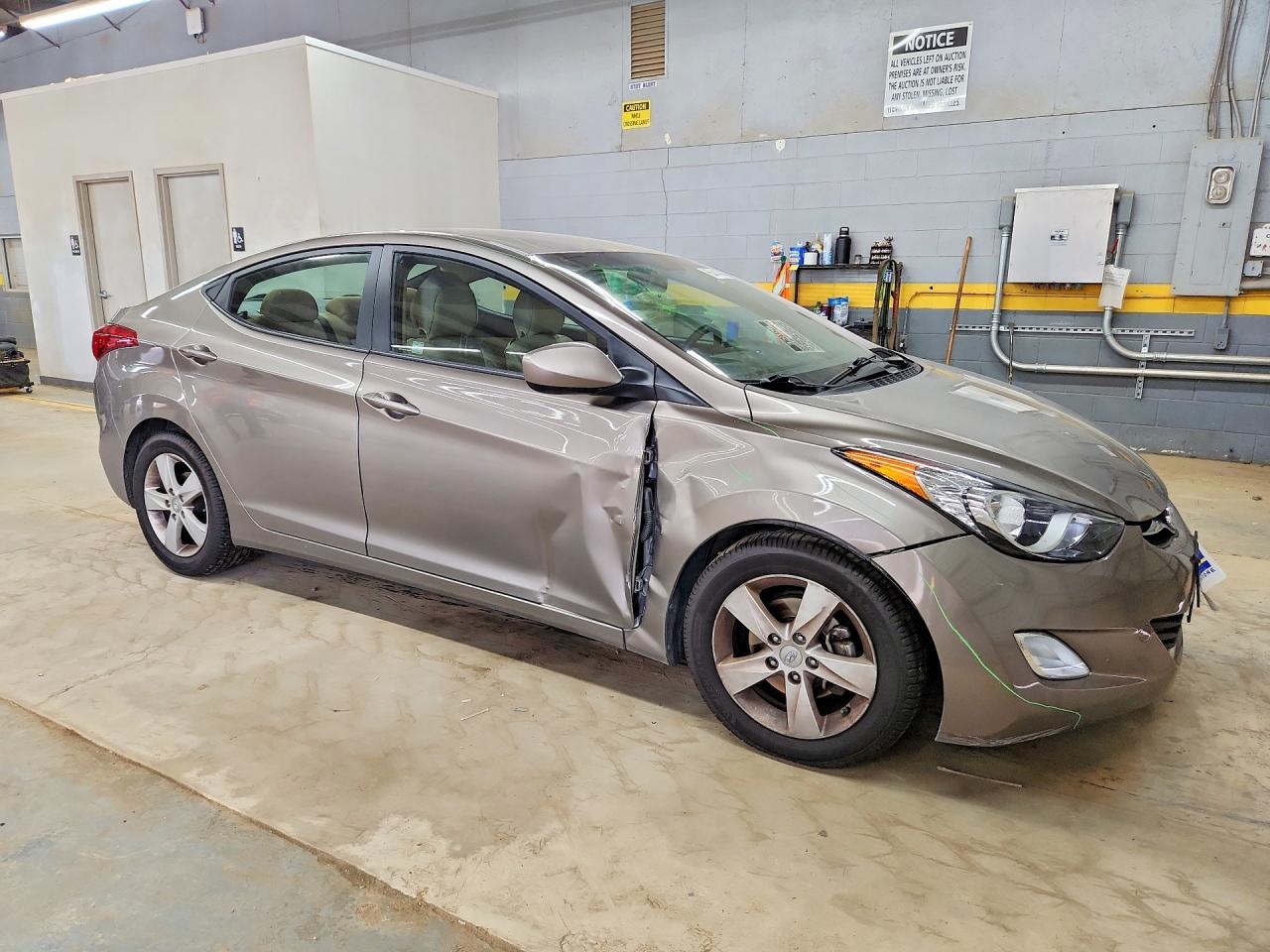 5NPDH4AE5DH308429 · 2013 HYUNDAI ELANTRA · 4/12