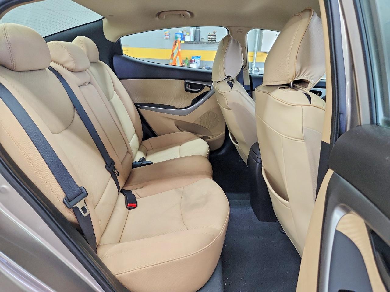 5NPDH4AE5DH308429 · 2013 HYUNDAI ELANTRA · 10/12