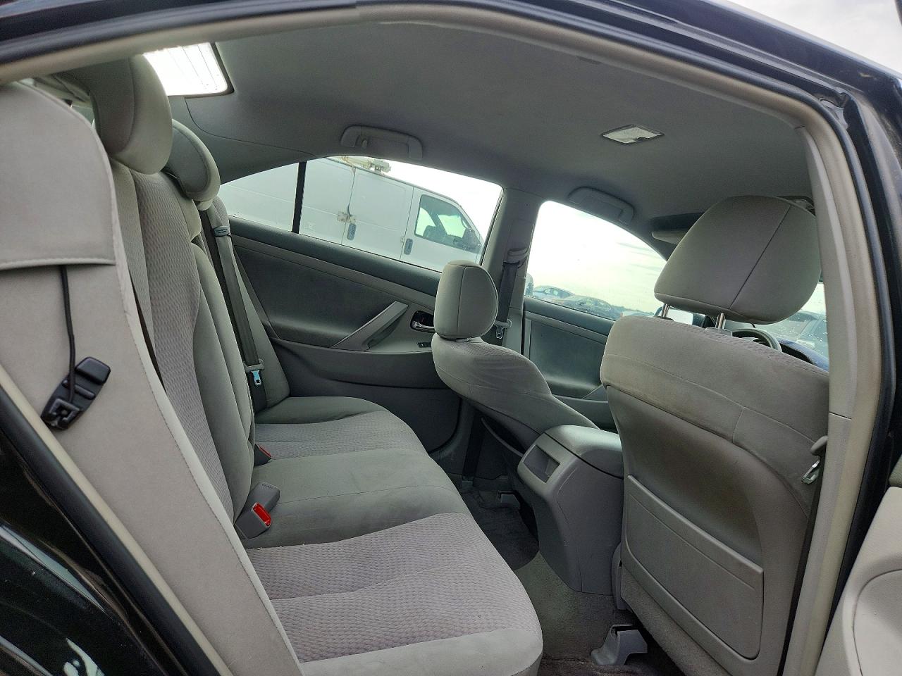 4T1BF3EK5BU717973 · 2011 TOYOTA CAMRY · 10/12