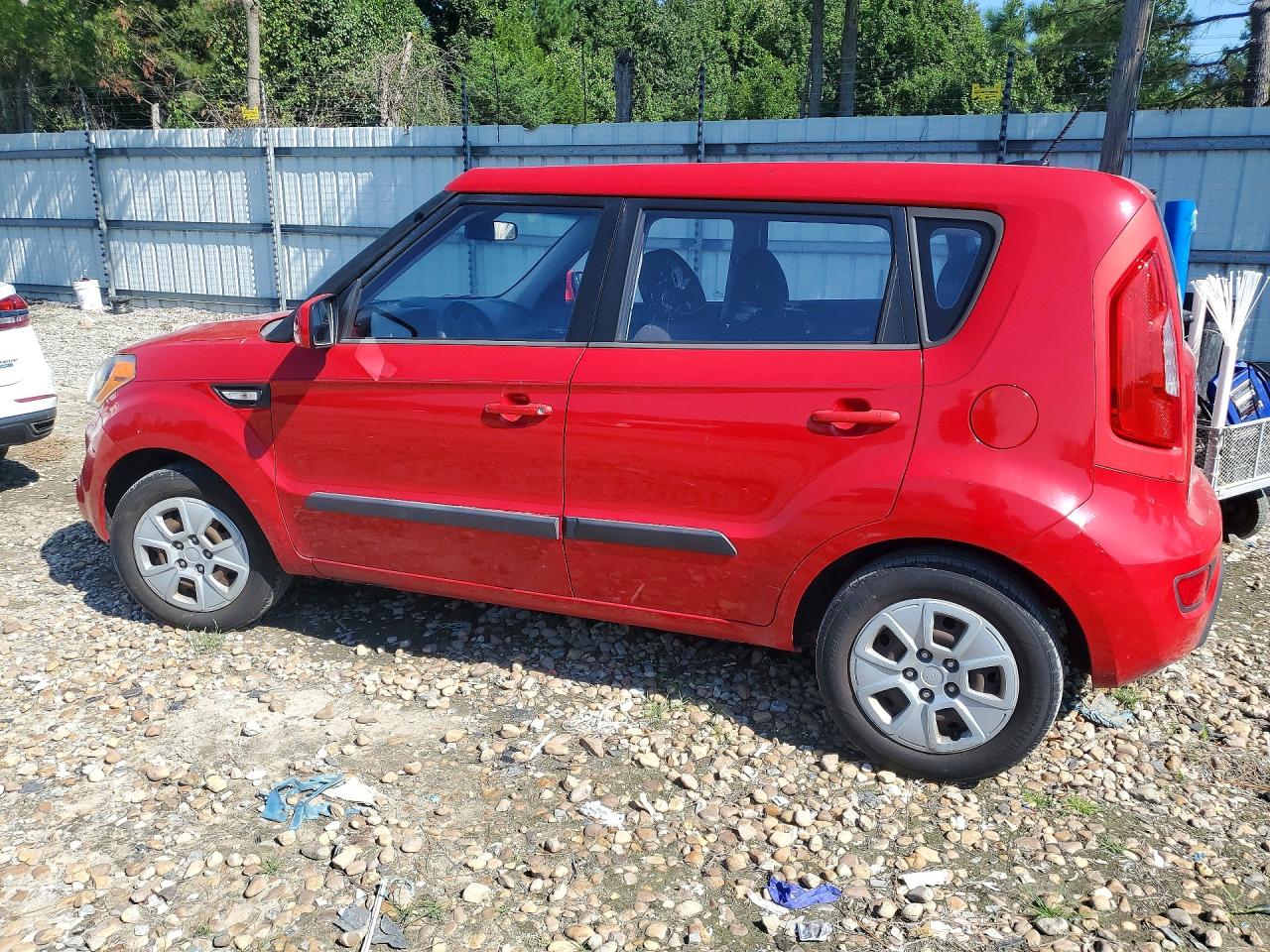 KNDJT2A51D7574265 · 2013 KIA SOUL · 2/12