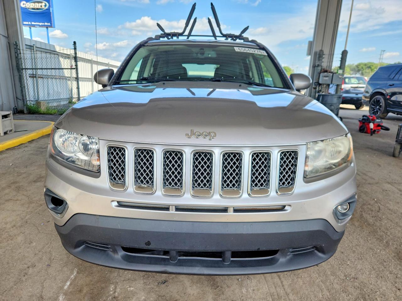 1C4NJCEA2GD760651 · 2016 JEEP COMPASS · 5/12