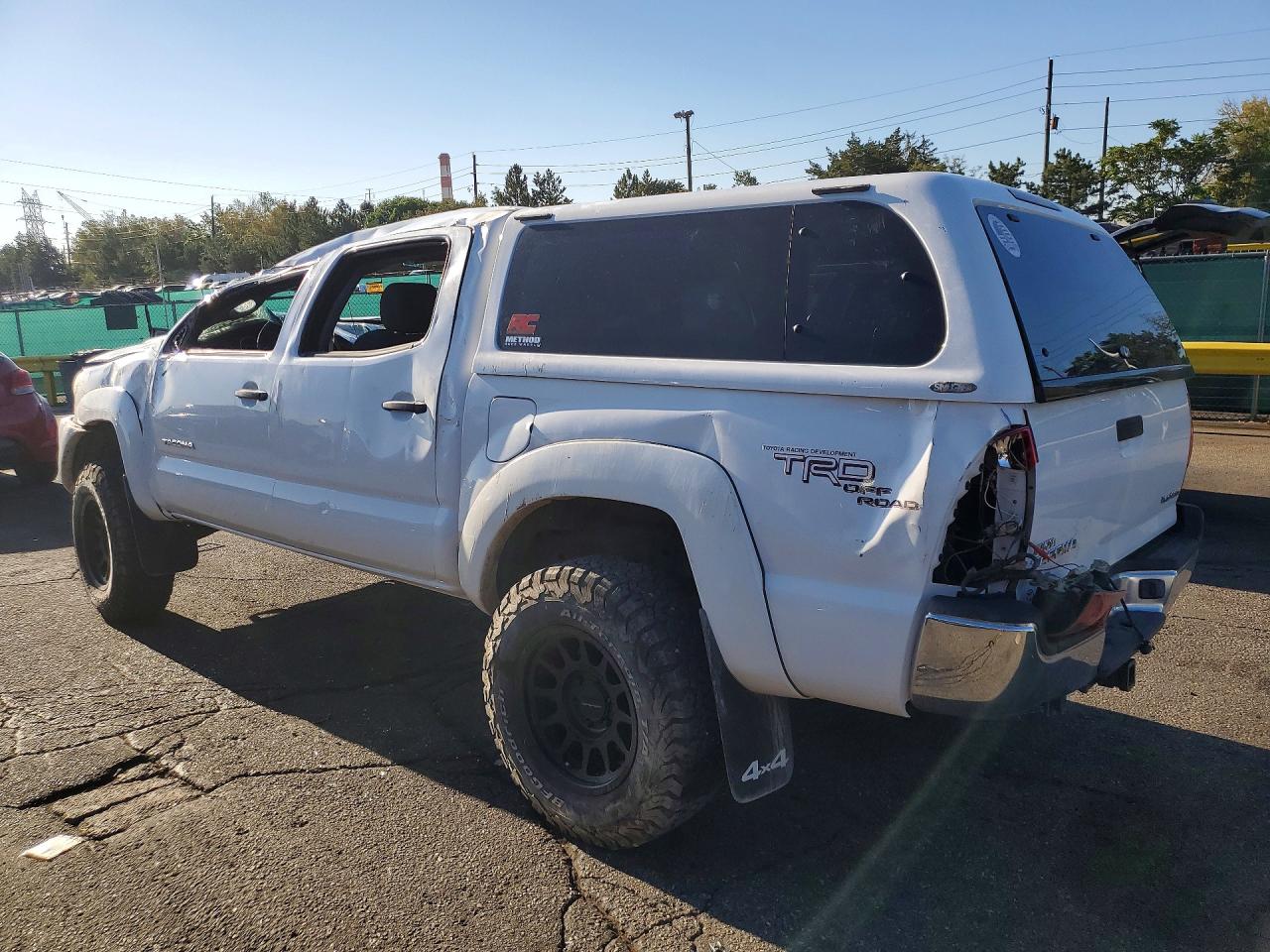 5TELU42N95Z024659 · 2005 TOYOTA TACOMA · 2/12