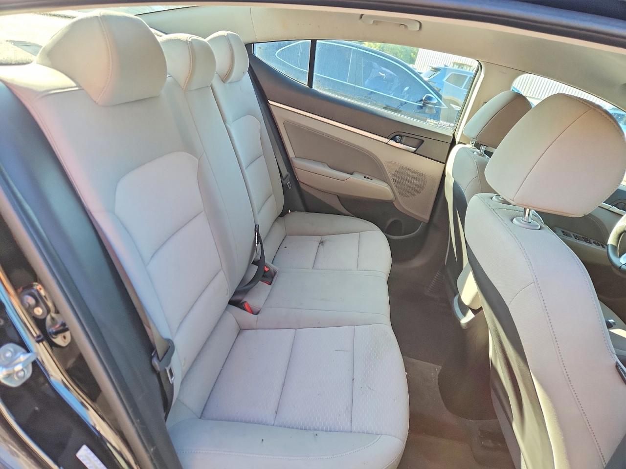 KMHD84LFXKU863834 · 2019 HYUNDAI ELANTRA · 10/13