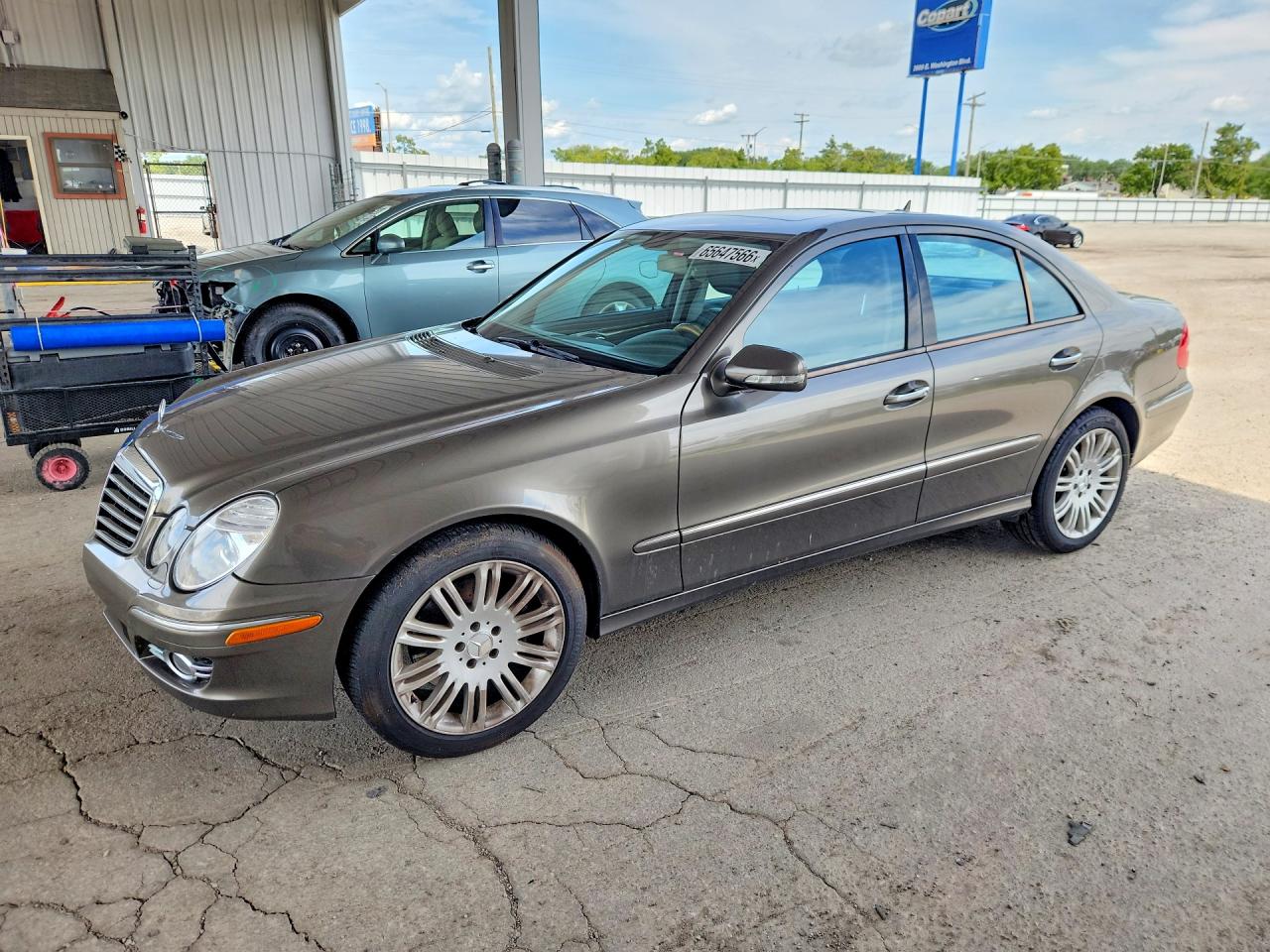 WDBUF87X18B218402 · 2008 MERCEDES-BENZ E