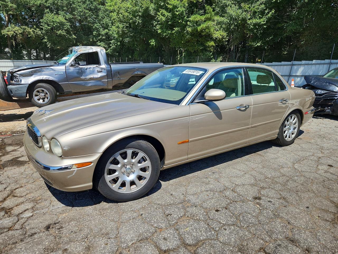 2004 JAGUAR XJ8