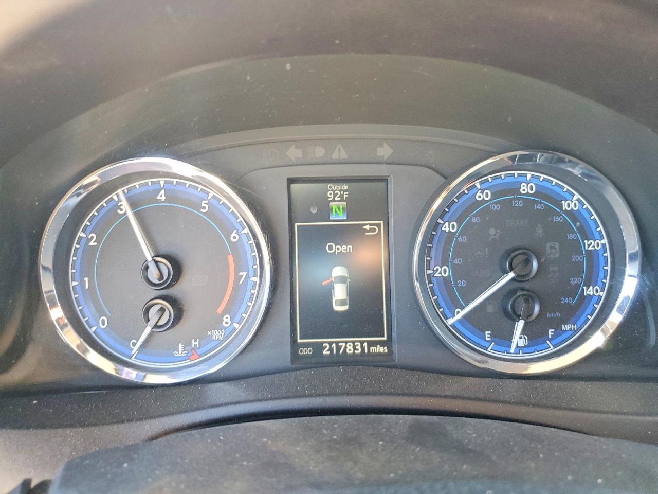 5YFBURHEXHP606330 · 2017 TOYOTA COROLLA · 9/13