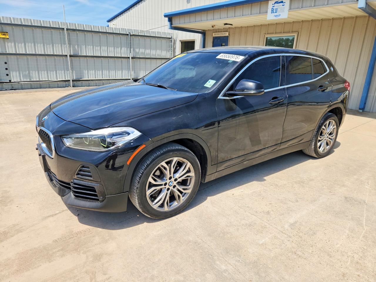 WBXYJ1C06N5U39007 · 2022 BMW X2